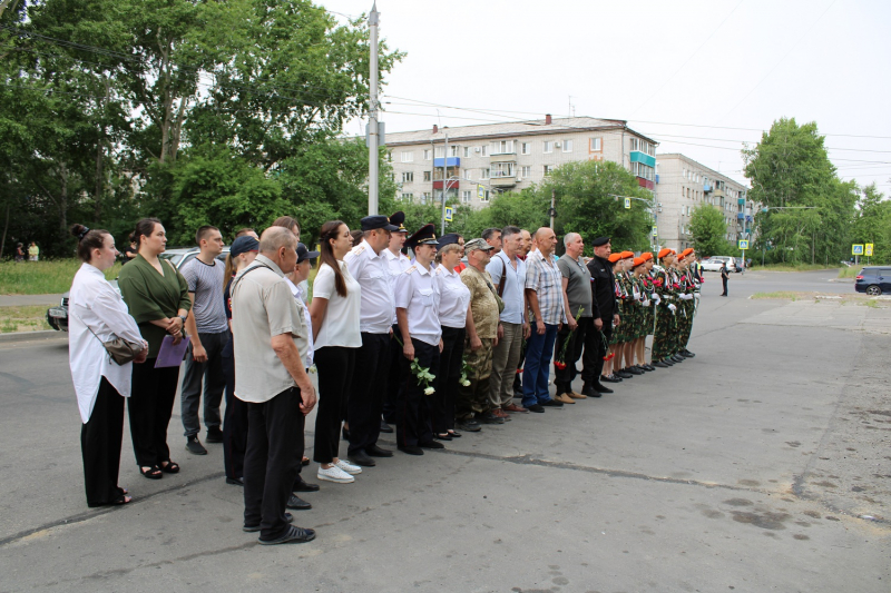 Полиция комсомольск. Полиция на Комсомольской. Комсомольск на Амуре. Мемориальная доска.