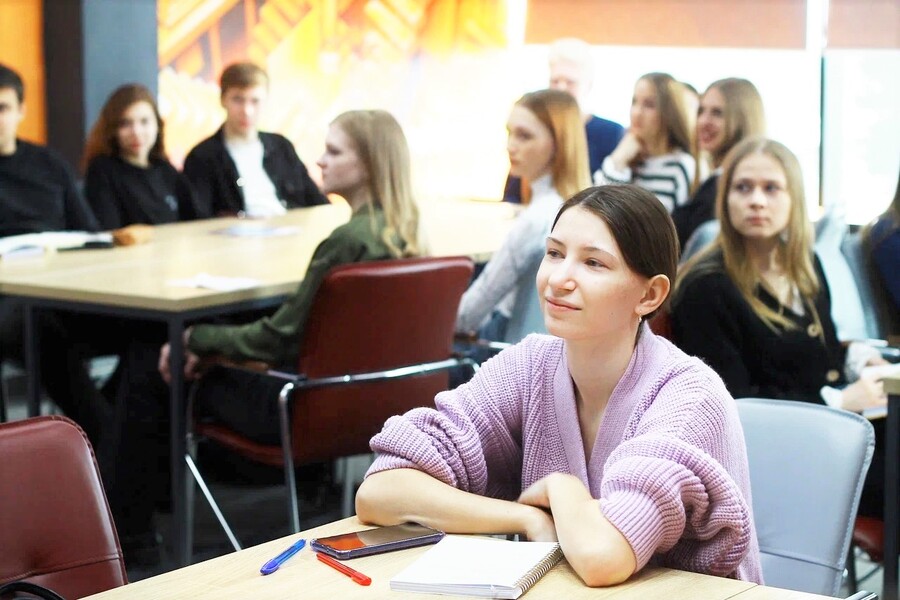 заповедные профессии. гальбштадтская сош алтайский край спортзал. алтгту барнаул колледж. колледж алтайский государственный технический университет. сайты колледжей.