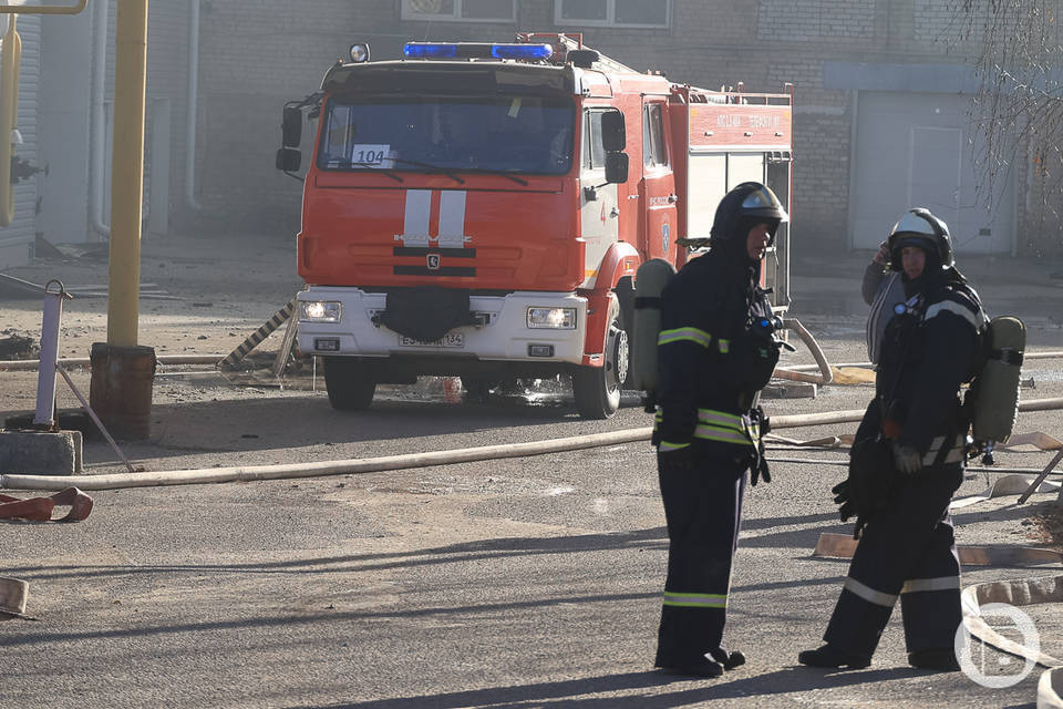 В Волгограде горели фура, квартиры и вещи на балконе