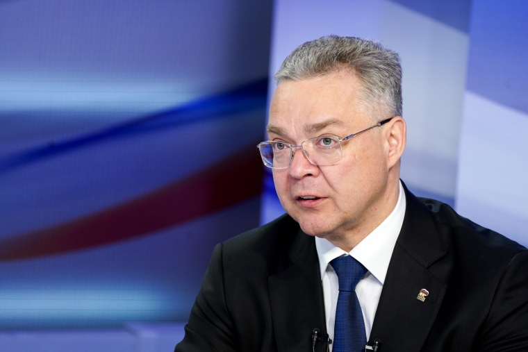 ГУБЕРНАТОР СТАВРОПОЛЬЯ НА ПРЯМОЙ ЛИНИИ ПОРУЧИЛ ПРИНЯТЬ МЕРЫ ДЛЯ ЗАЩИТЫ КВАРТИР ОТ ПОДТОПЛЕНИЙ ПРИ КАПРЕМОНТЕ КРОВЕЛЬ
