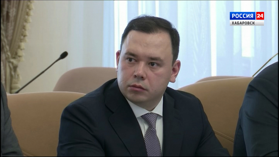 Нового министра промышленности и торговли Хабаровского края представил Дмитрий Демешин