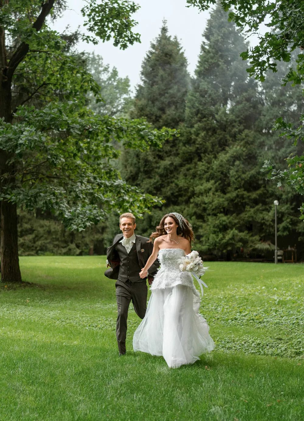 «С меня чуть не упало платье»: Ангелина Стречина рассказала о форс-мажорах на свадьбе