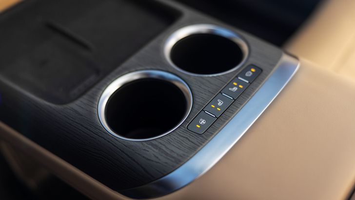 Интерьер Changan CS75 Plus