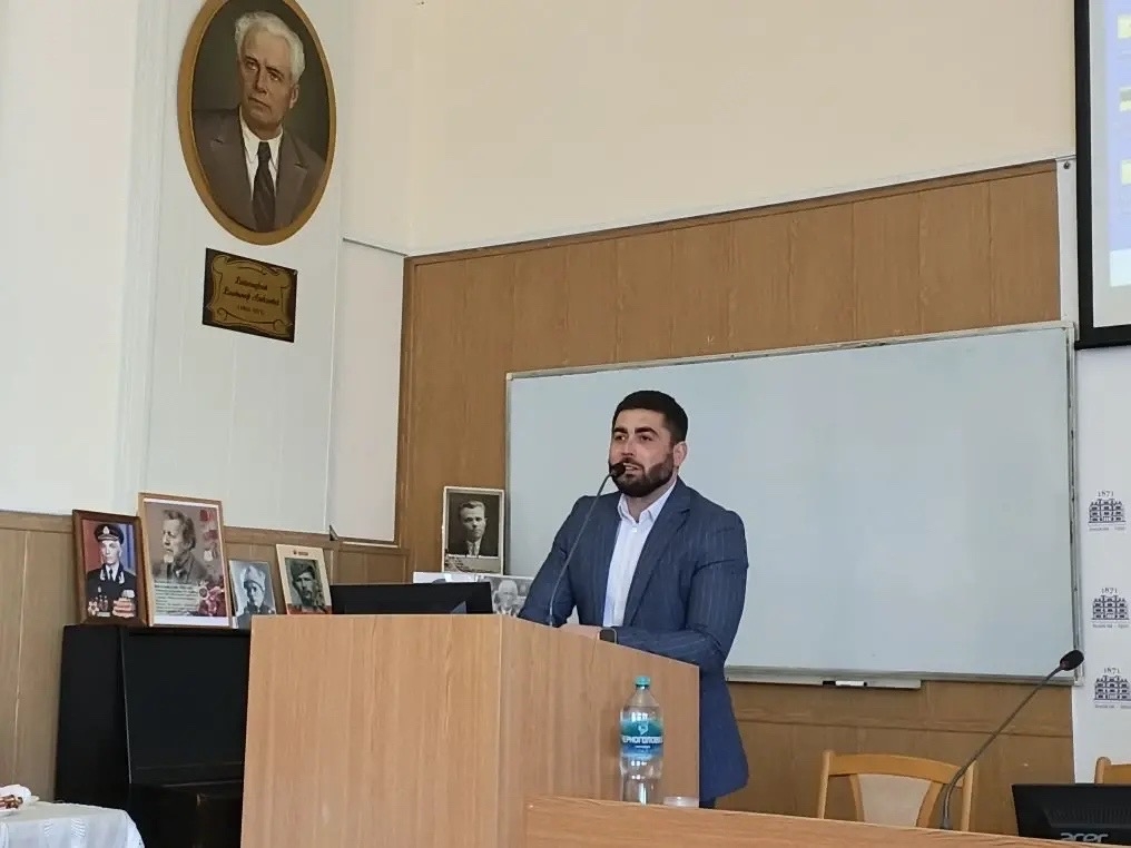 3.Торжественное собрание ко Дню Победы