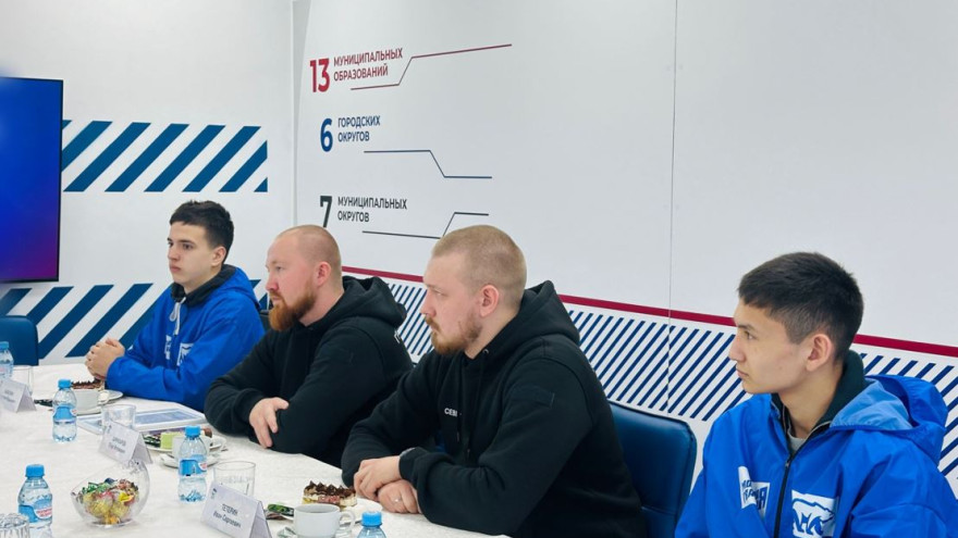 В Салехарде прошла встреча руководителей МГЕР и представителей «Единой России»