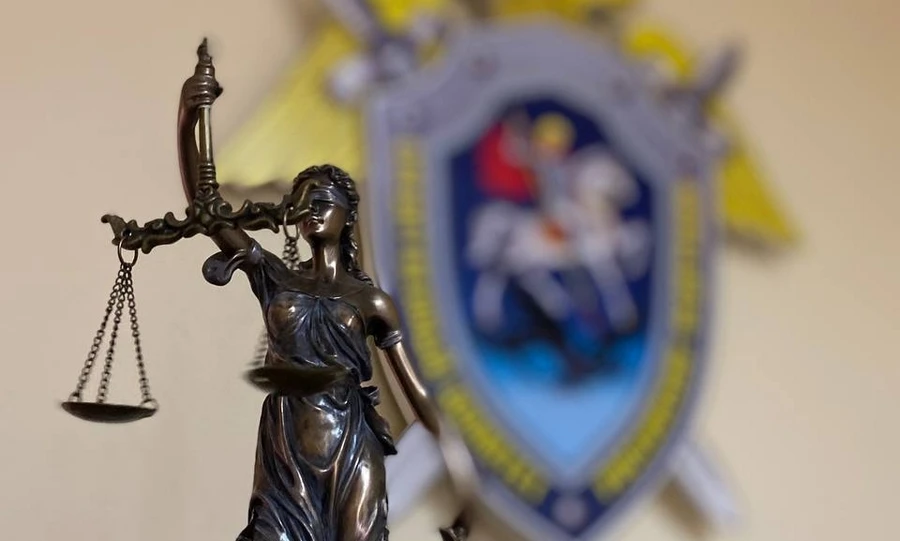 Экс-сотрудница орловского медцентра получила условный срок за мошенничество