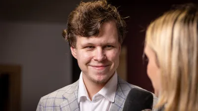 Владислав Артемьев