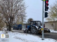 В Шадринске начали чистить дороги от снега