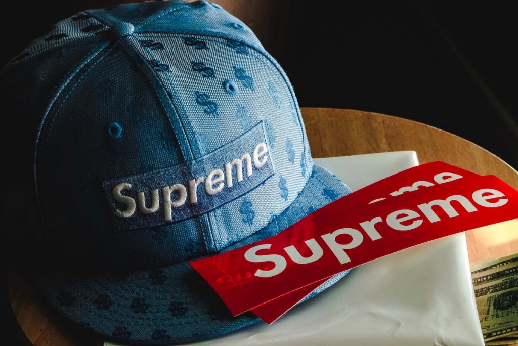 Supreme - Pexels