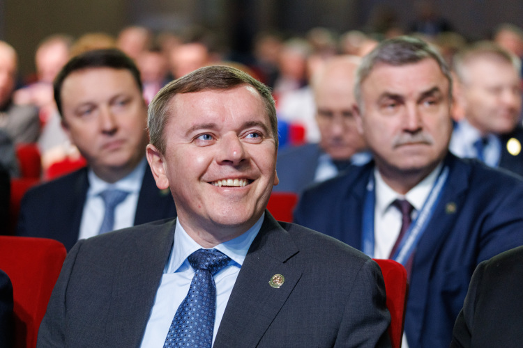 Марат Зяббаров уже 6 лет руководит министерством сельского хозяйства РТ, придя на смену влиятельному Марату Ахметову