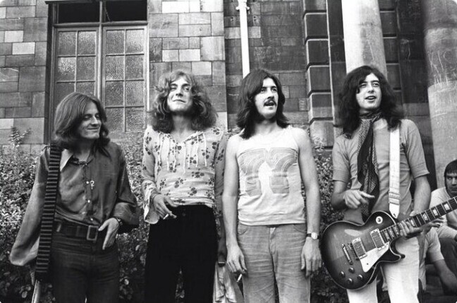 8. Led Zeppelin