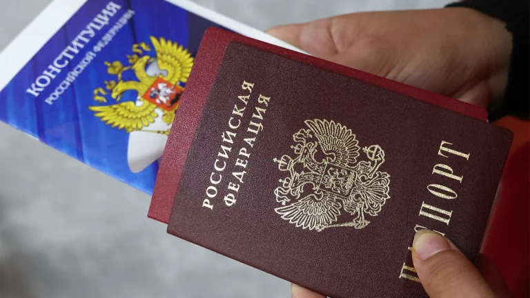 Почему принятый Госдумой законопроект о лишении приобретенного гражданства противоречит Конституции