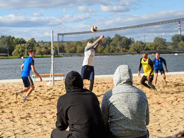 В Белгороде завершился сезон пляжного волейбола на открытом воздухе - Изображение 2