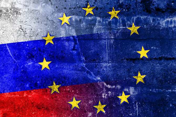 Страны ЕС сами навязали себе вражду с Россией, — Лавров