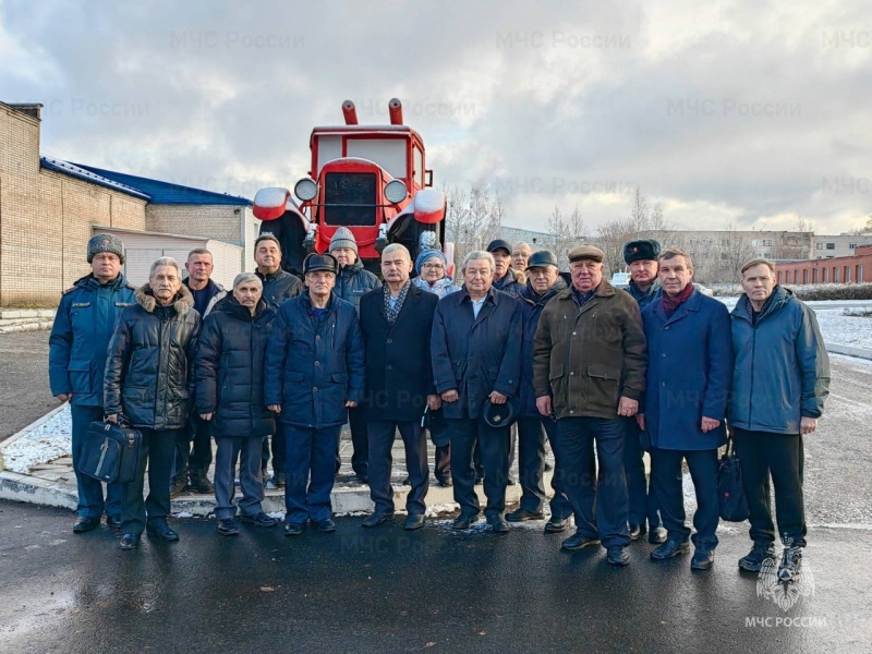 Киров посетил прeдседатель Поволжского Совета ветеранов пожарных и спасателей