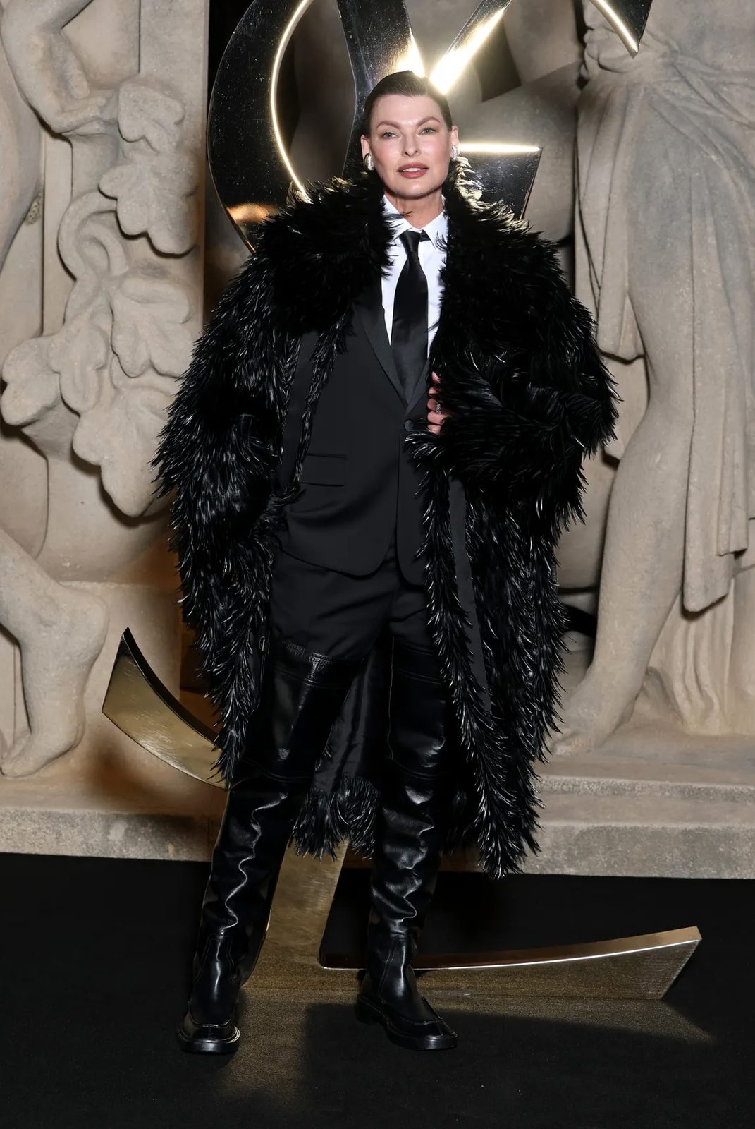 Неделя моды в Париже: Мадонна, Рене Зеллвегер и Катрин Денев