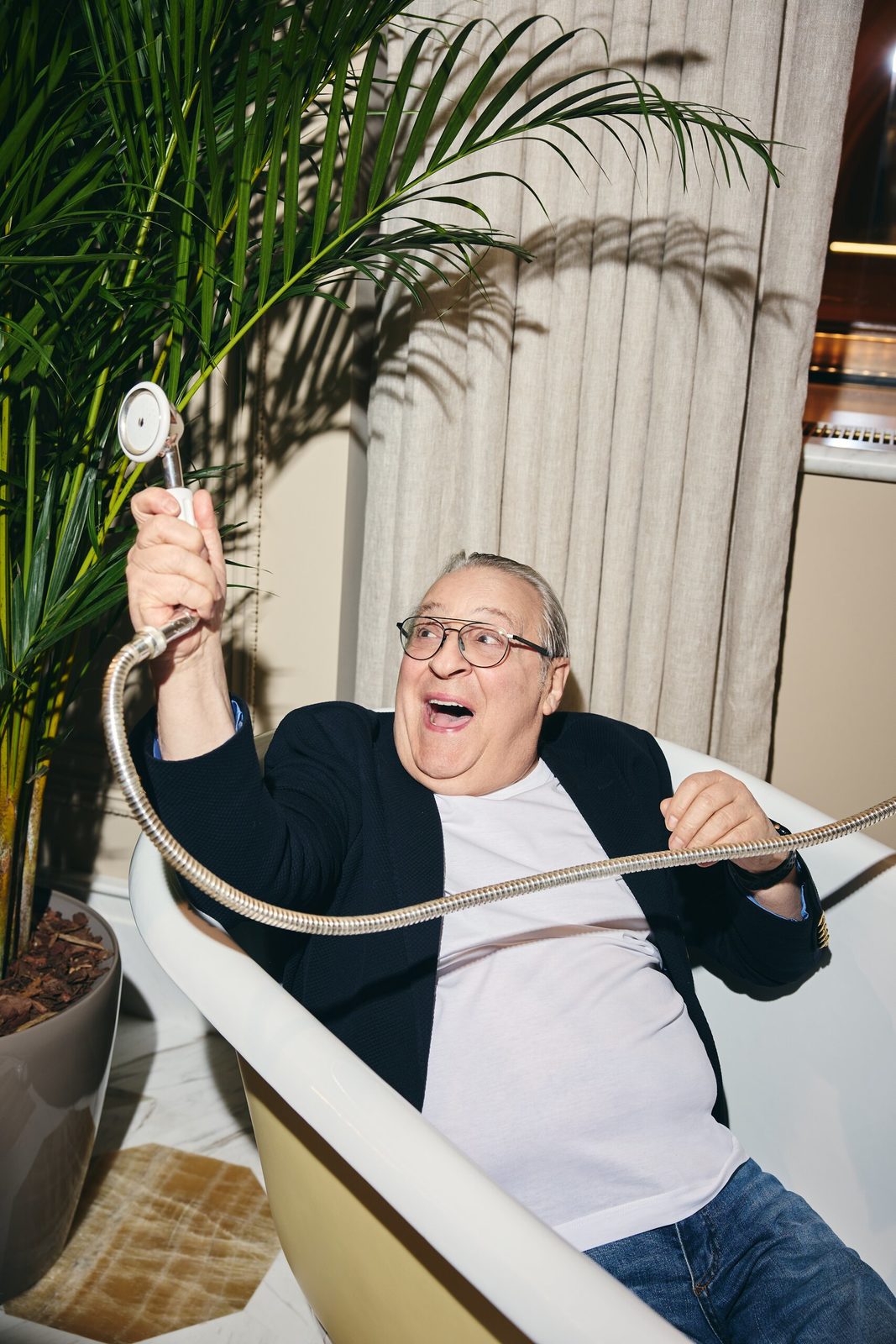 Полный дом: Агата Муцениеце, Юлия Пересильд и Сергей Гармаш