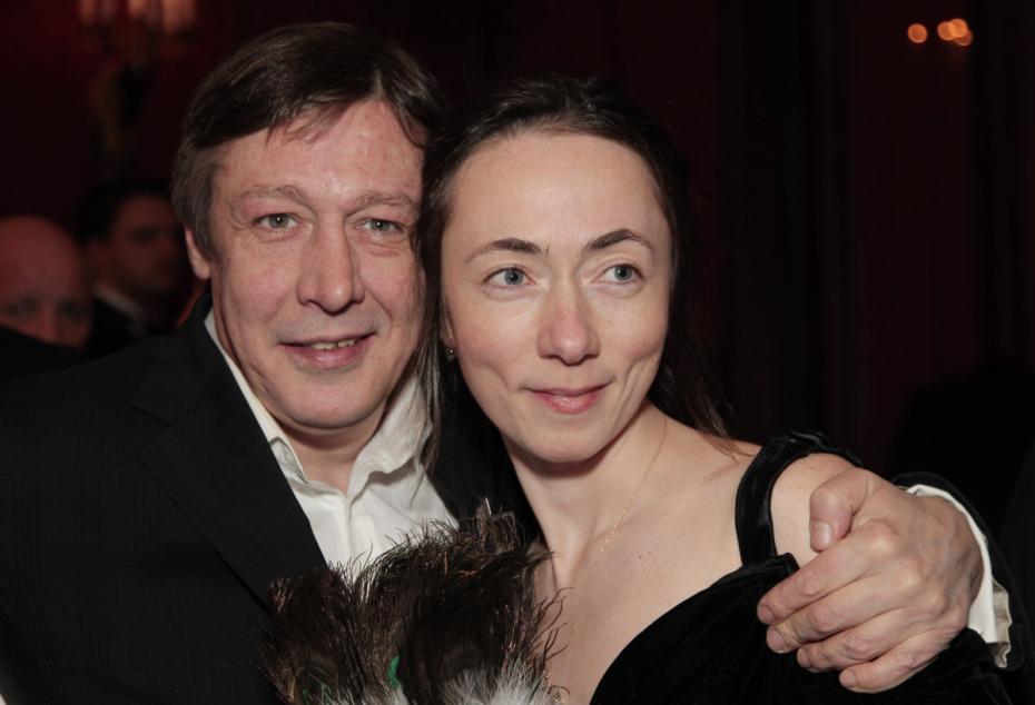 Актер Михаил Ефремов с супругой Софьей Кругликовой, 2011 год
