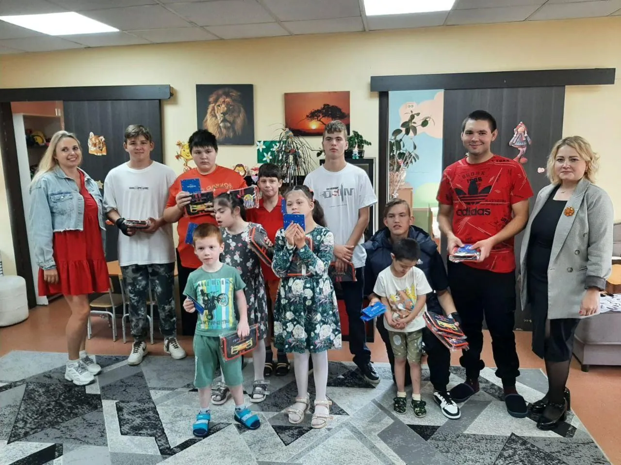 Журавлики реабилитационный центр барнаул. Соломбальская библиотека имени шергина. Мастер классы в парке. Московский зоопарк проект. Музыкальная школа.