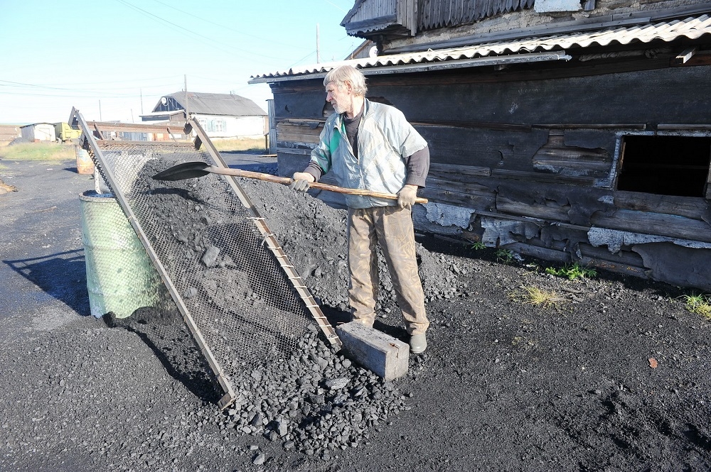 Северный завоз уголь. 4 Угольный бетонный. Завоз угля Патракеевка. 70 Тонн угля.