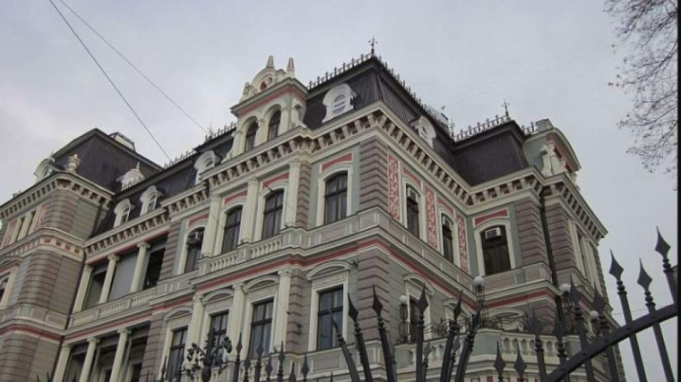 Дипломат российского посольства в Латвии объявлен персоной нон-грата