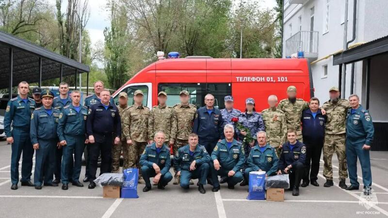 Агитбригада ветеранов МЧС России с концертной программой посетила Запорожскую область
