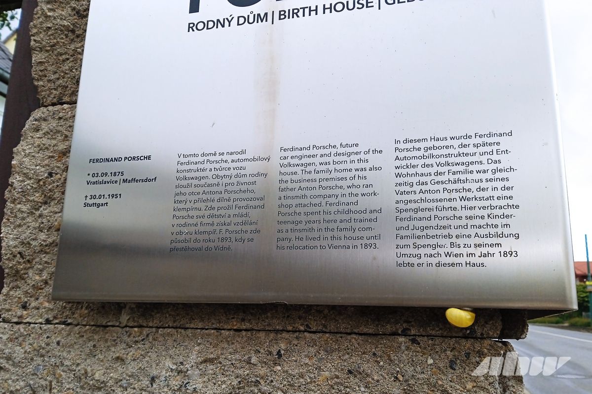 От экспериментов с электричеством до Volkswagen Beetle: 150 лет со дня рождения Фердинанда Порше