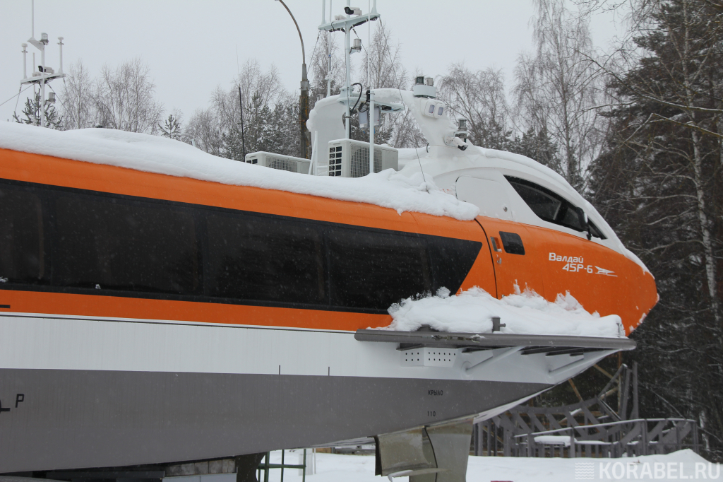 Водолет нижний новгород валдай. Валдай 45р скорость. Валдай 45р-5. Валдай 45р внутри. Двигатель Валдай 45р.