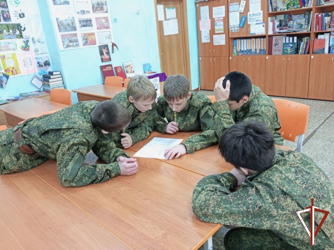 Сотрудники ОМОН Росгвардии прияли участие в мероприятии памяти Героя России Виктора Чечвия в Свердловской области