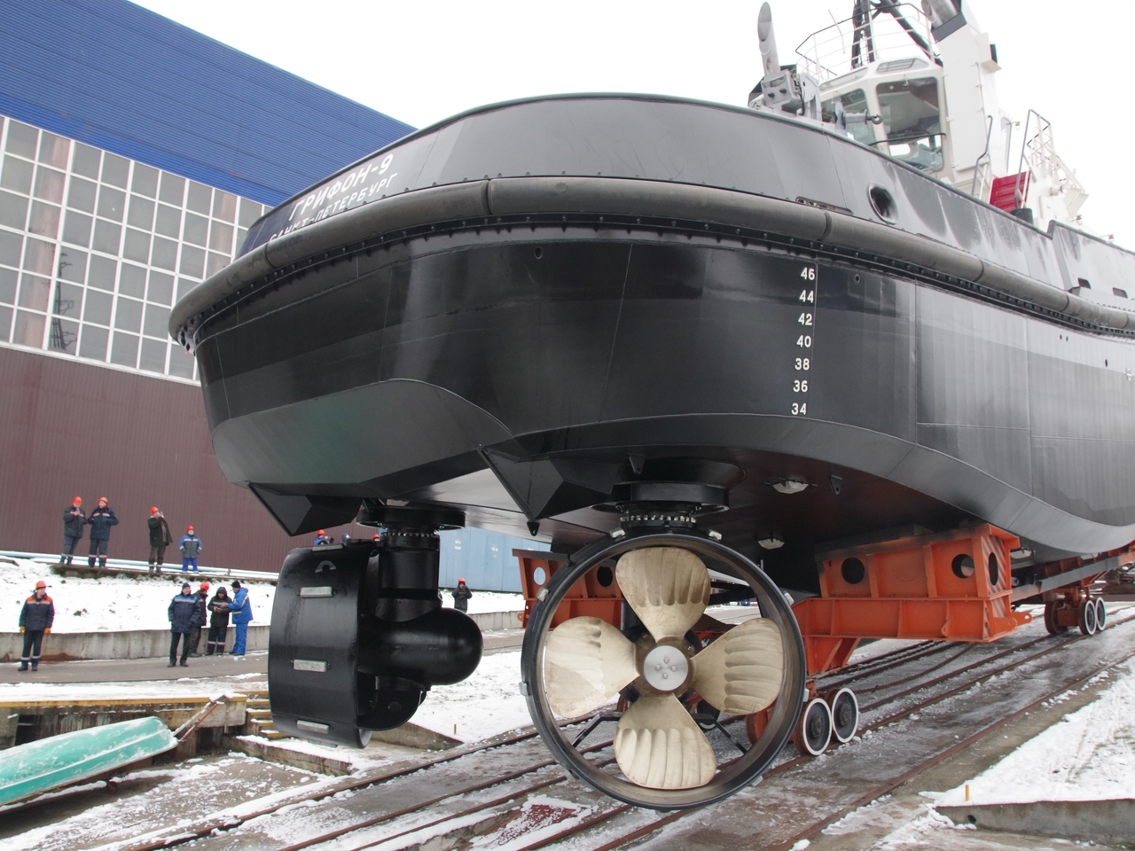 В Отрадном спустили на воду новый буксир «Грифон-9» 