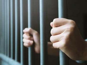 Суханову, Романовскому и Бигаеву продлили арест до 24 июня