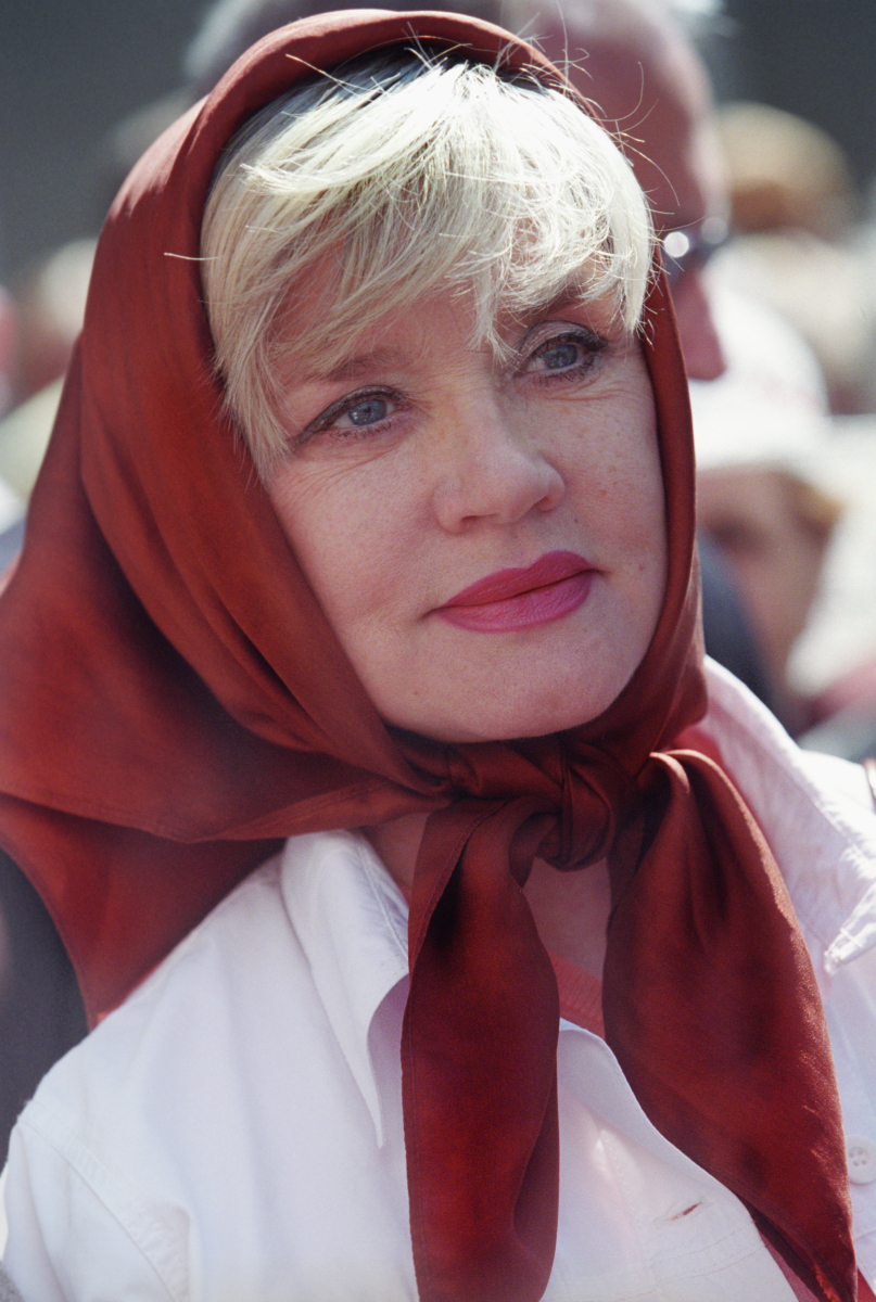 Актриса театра и кино Вера Алентова, 2002 год