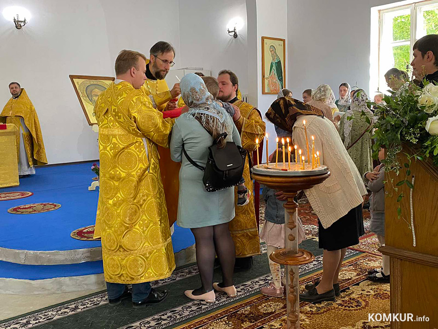 Воскресенье в храме