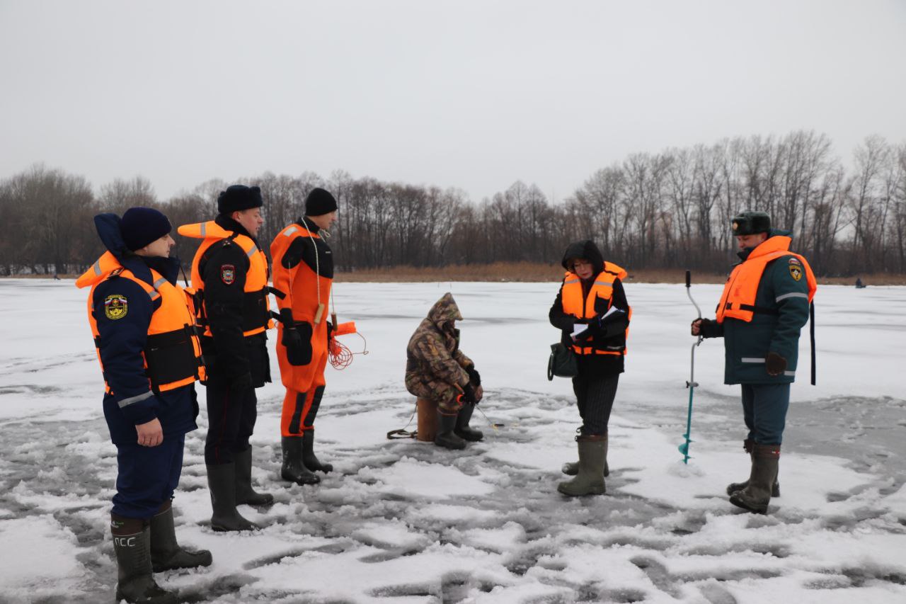 Гимс. Аварийно-спасательная служба. Спасатели. Спасатели при чс. Мчс рф спасатель.