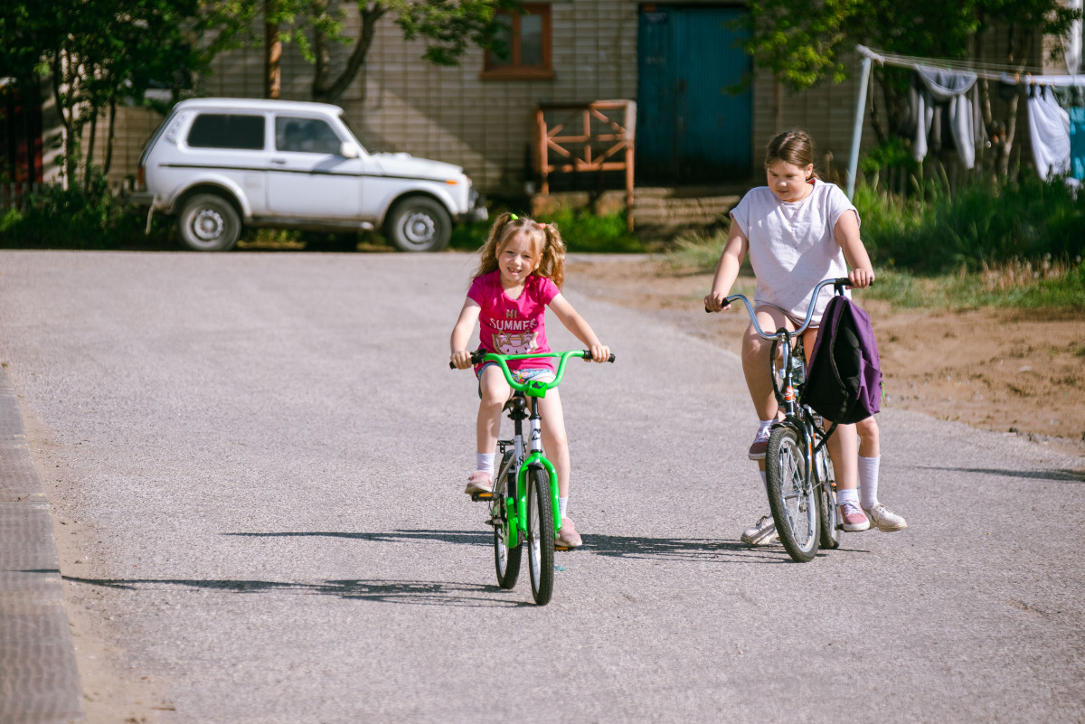Каникулы без родителей. Велосипед фото. Велосипеды любой фото. Лето на паузу фото.