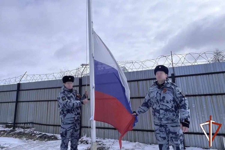 Новобранцы ОМОН «Север» на Ямале присягнули на верность Отечеству в преддверии Дня Победы