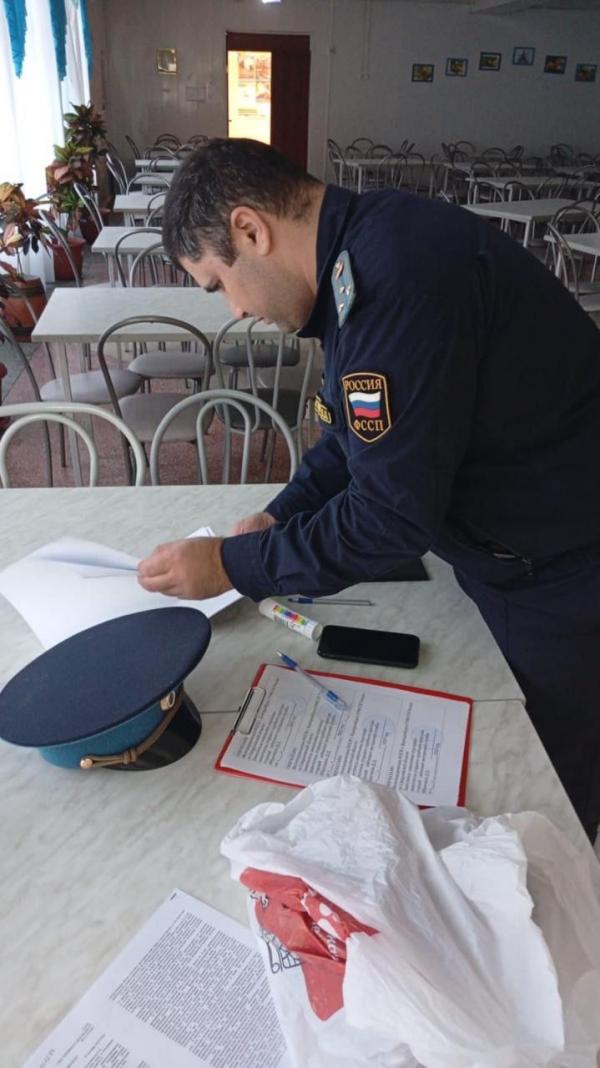 В Екатеринбурге временно закрыли столовую школы №122, где отравились дети - Фото 2