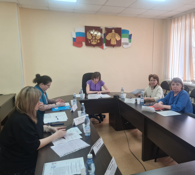 Круглый стол 22.04.25.jpg