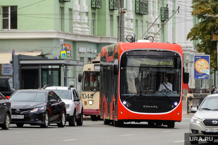 До конца года все старые троллейбусы в Челябинске заменят на новые - собственного производства