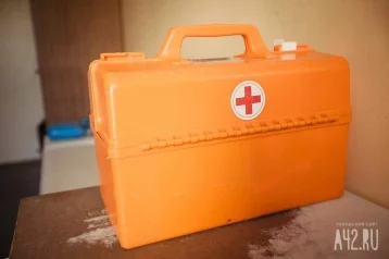 Фото: В Кузбассе работники больницы пожаловались на сокращение соцвыплаты 1