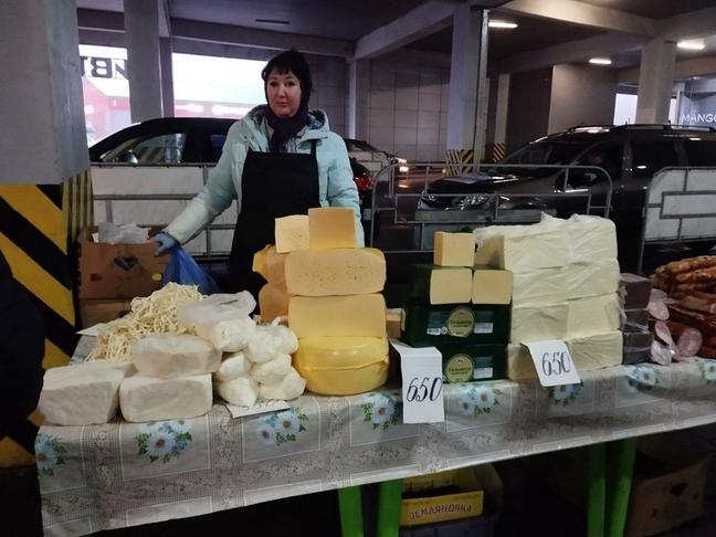 Минсельхоз проверил ассортимент товаров на продуктовой ярмарке в Белгороде - Изображение 