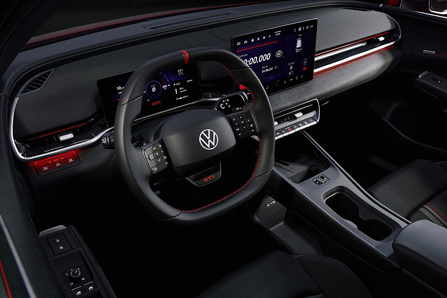 На фото: салон Volkswagen ID. Polo GTI