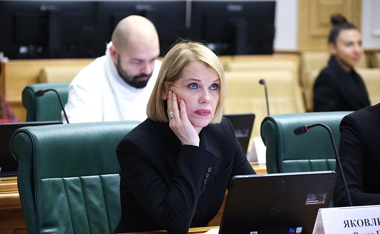 Заседание организационного комитета IV Международного форума «Содружество моды»