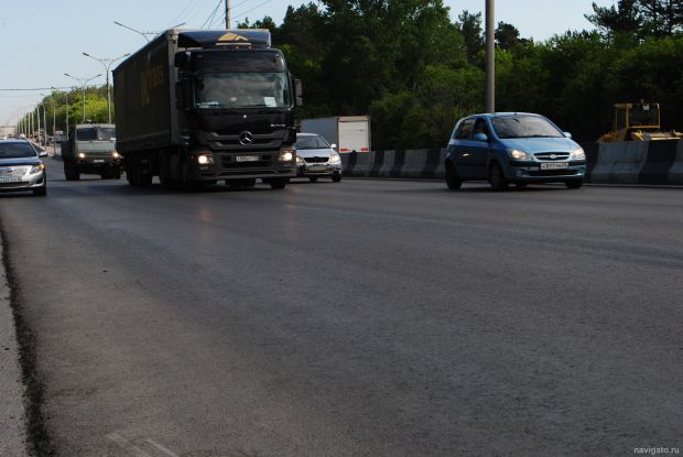 Дорожная лаборатория проверяет качество дорог в Новосибирске