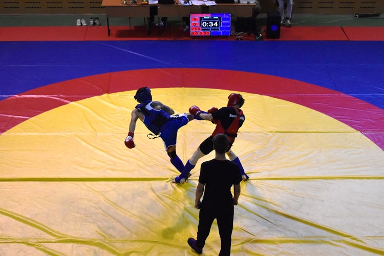 Чемпионат Приволжского округа Росгвардии по комплексному единоборству среди мужчин состоялся в Нижнем Новгороде