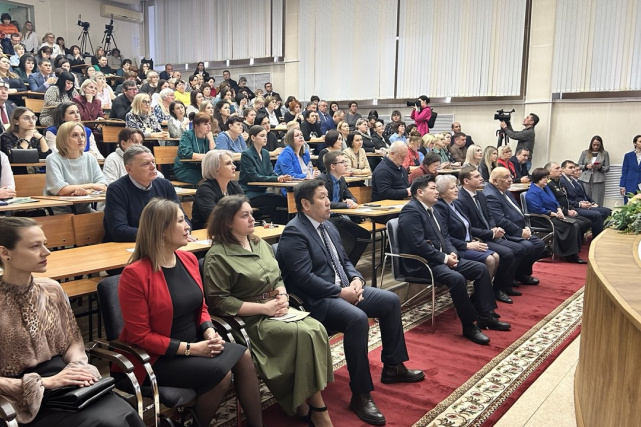 Представители Управления Минюста России по Республике Хакасия приняли участие в XIII Форуме некоммерческих организаций и гражданских активистов Республики Хакасия