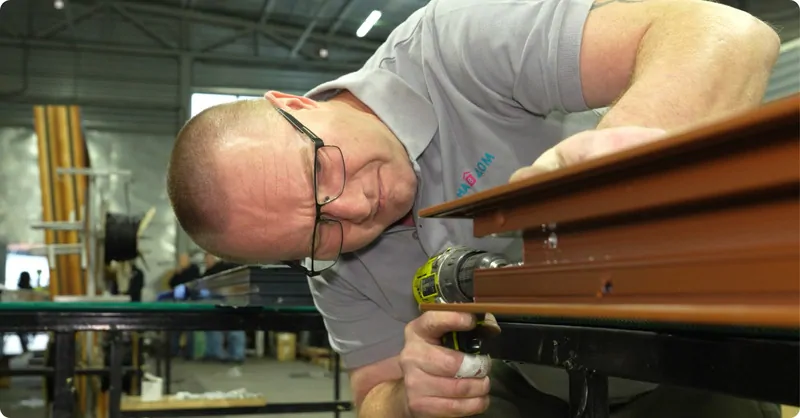 Фото: Производство компании Окна в дом, г. Москва © АЛРОКС 