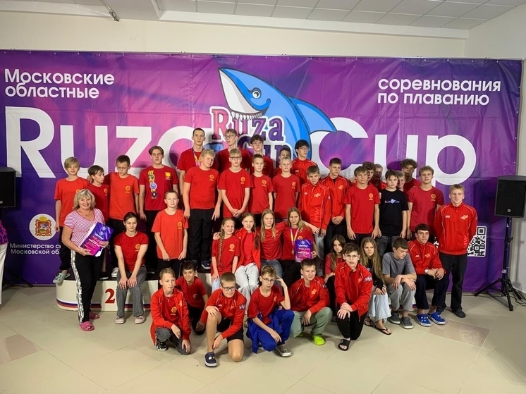 Серпуховские пловцы завоевали 19 медалей на областных соревнованиях