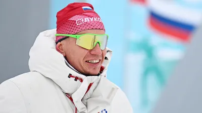 Александр Большунов