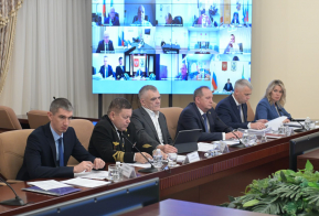 В Хабаровском крае обсудили стратегию развития судоходства на реке Амур